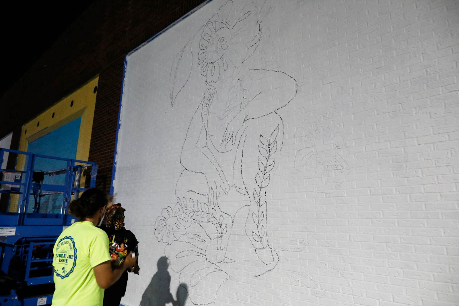 When the projector turns off, a sketch emerges